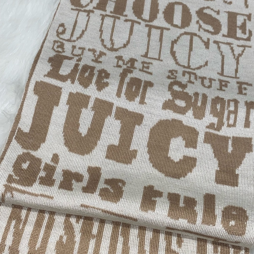 Retired Juicy Couture scarf beige and cream color long brand new